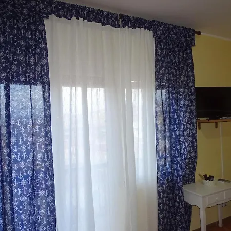 Perla Del Sud فندق مبيت وإفطار