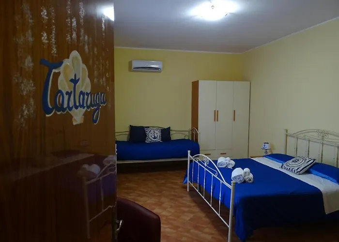 לינה וארוחת בוקר Perla Del Sud