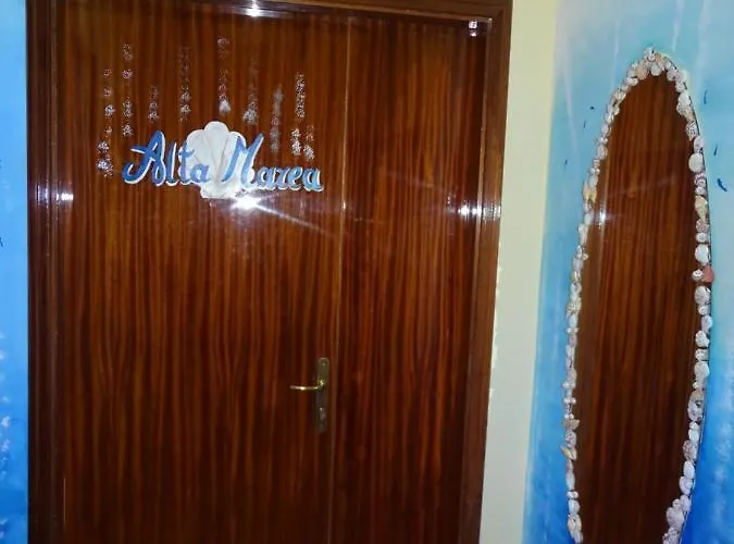 לינה וארוחת בוקר Perla Del Sud